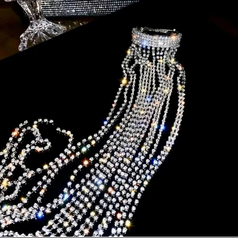 Super Elegant Embellished Hairpin to Enhance your Casual or Night Our Hair look
